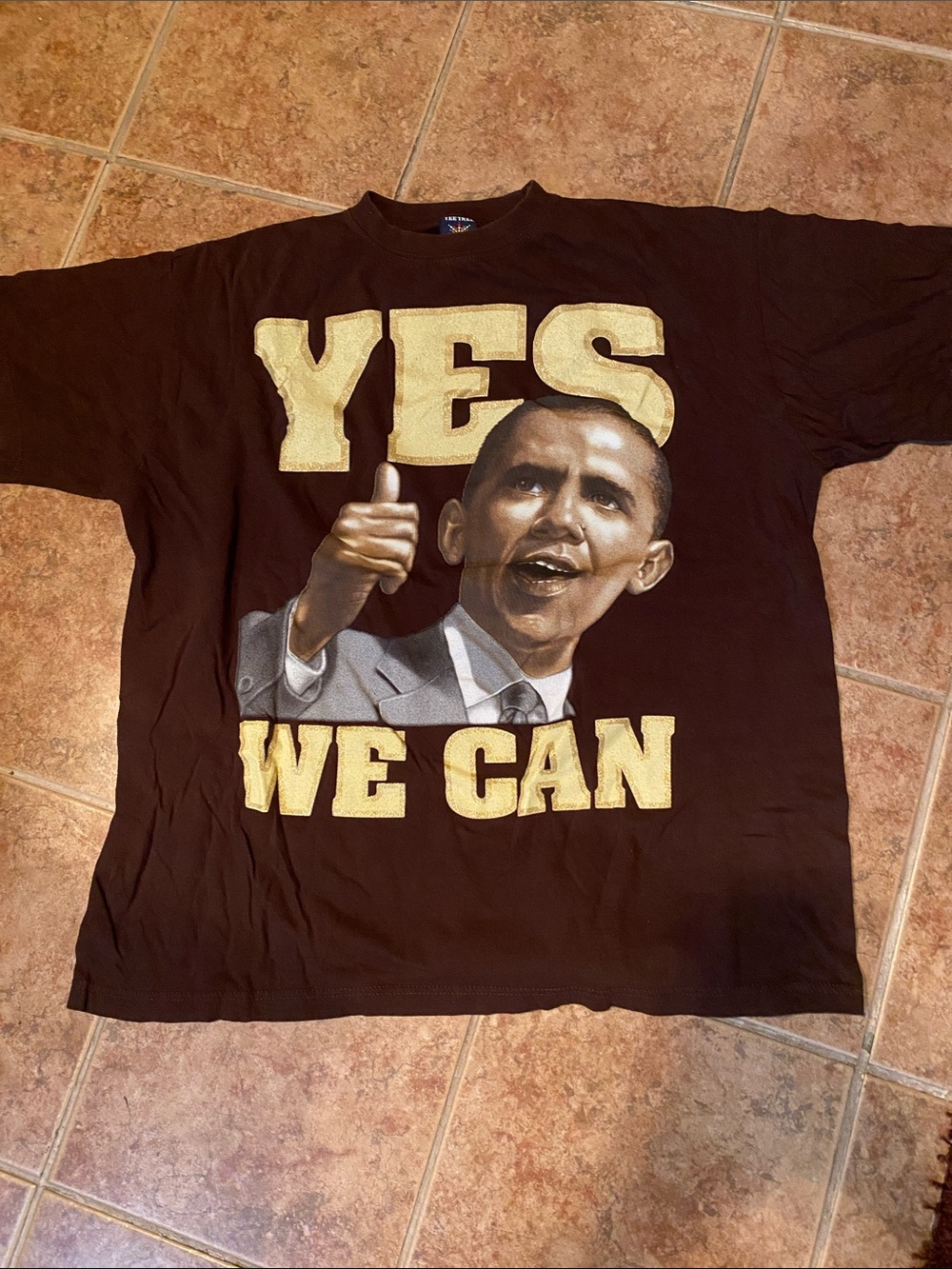 Brown Graphic Short-Sleeve Motivational Tee - YES WE CAN Men or Women Tee